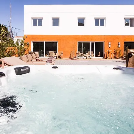 Villa Vista Mar - Batik Roses